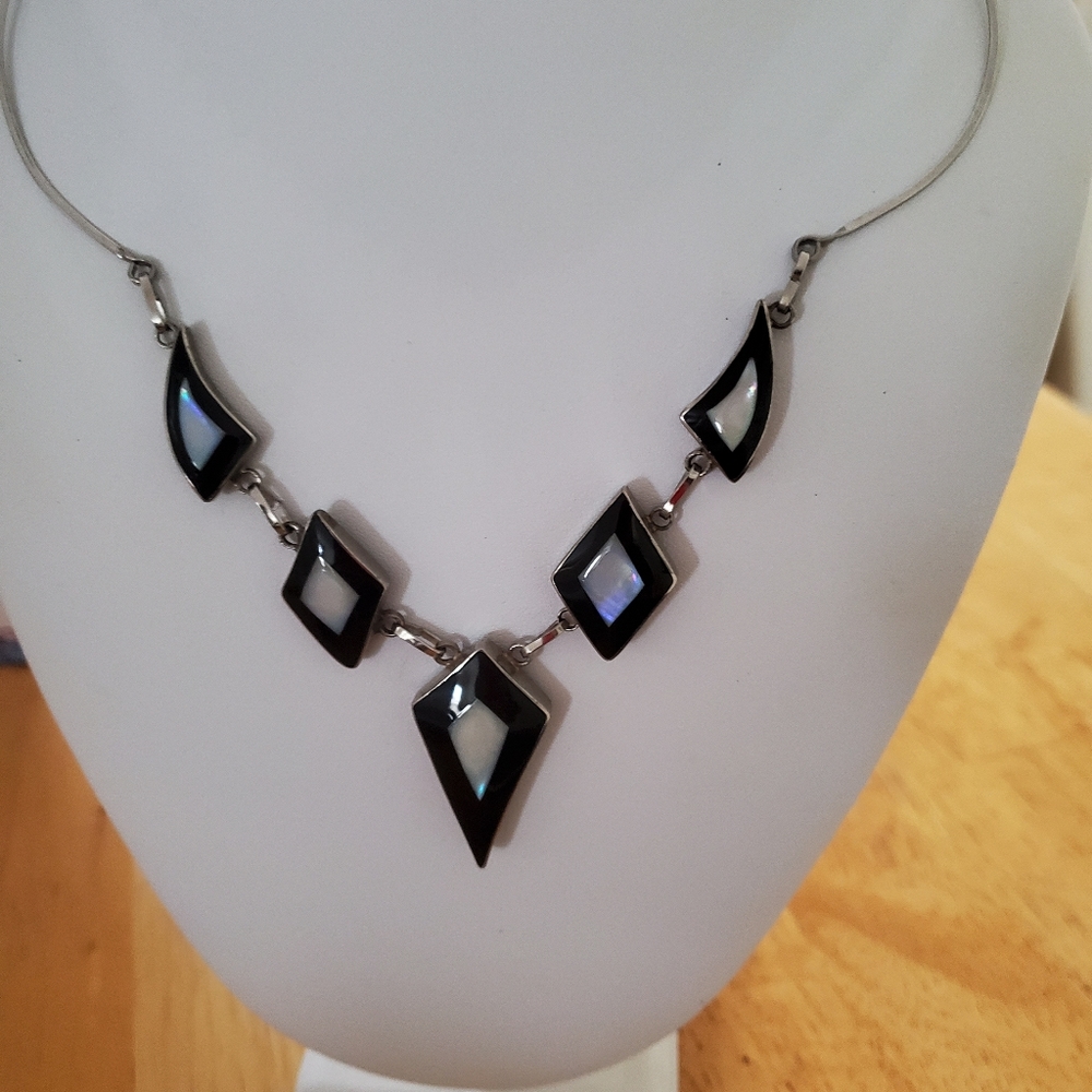Jewelry set - Picture 3 of 3